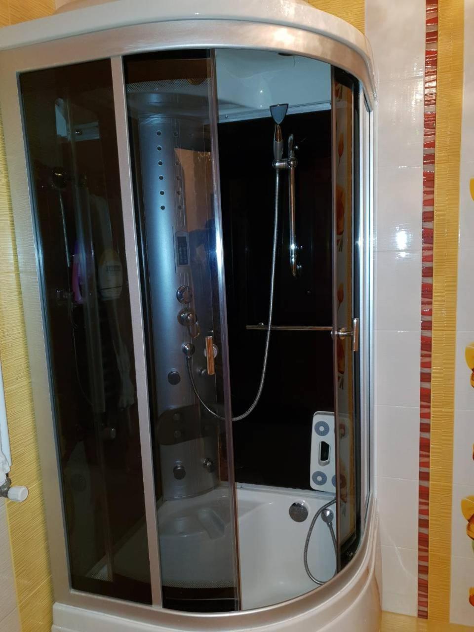 Ceasar Hotell Mykolajiv Exteriör bild