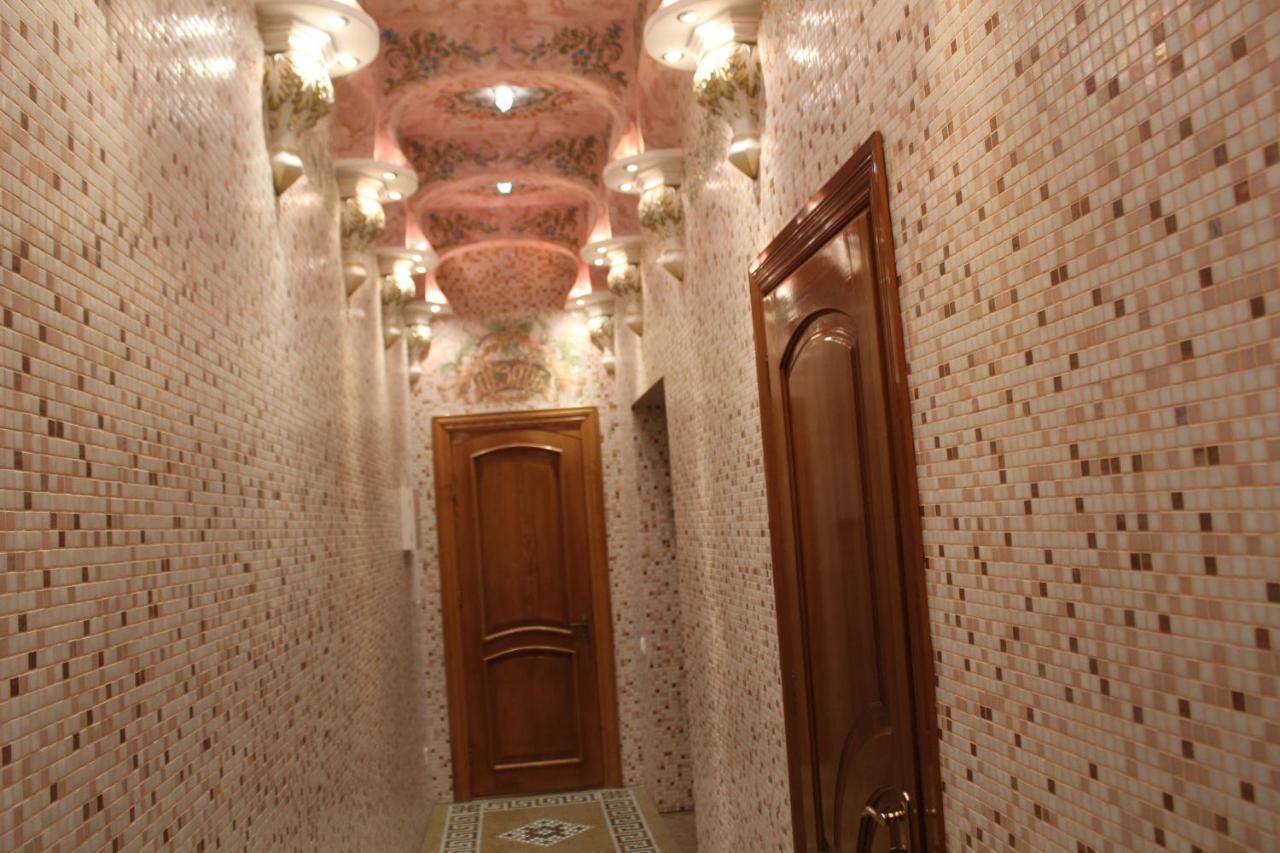 Ceasar Hotell Mykolajiv Exteriör bild