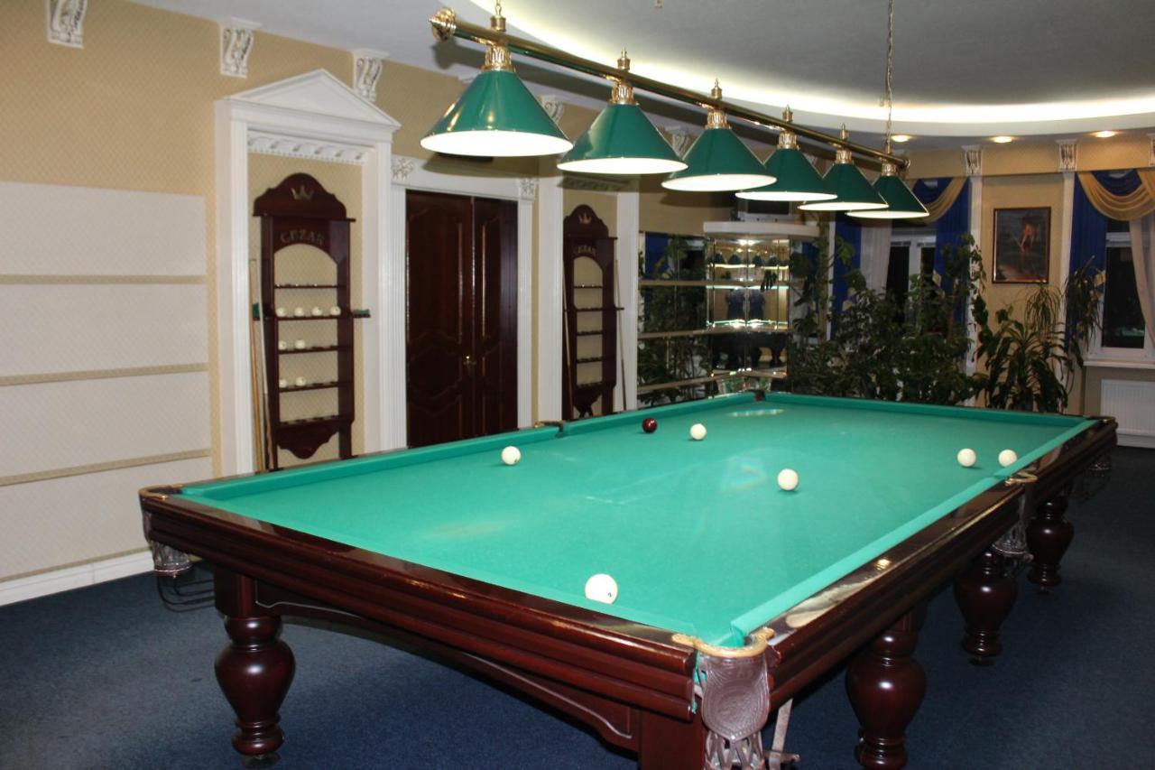 Ceasar Hotell Mykolajiv Exteriör bild