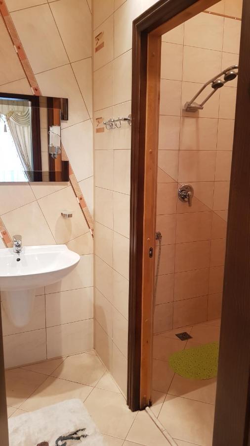 Ceasar Hotell Mykolajiv Rum bild